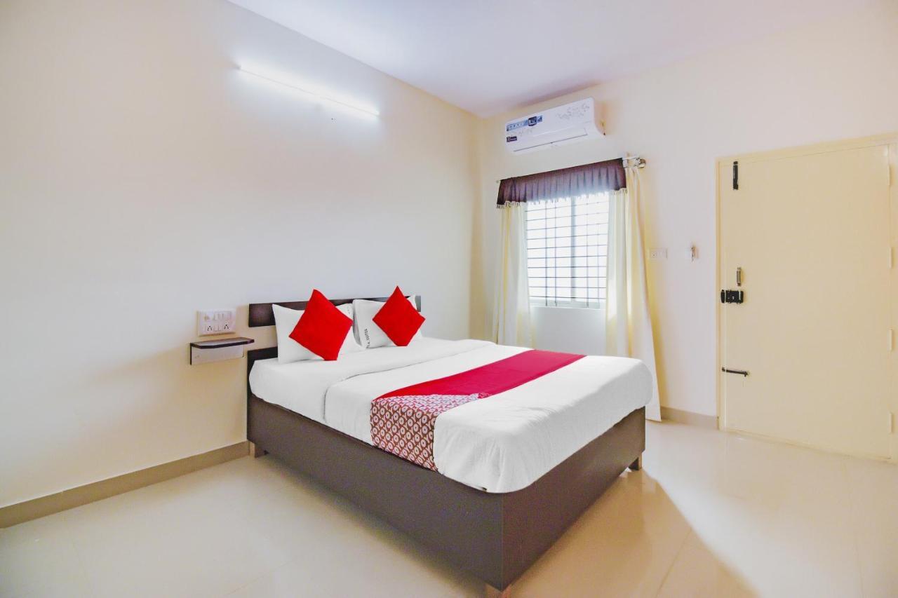 Hotel O P N K Suites Jālahalli Kültér fotó