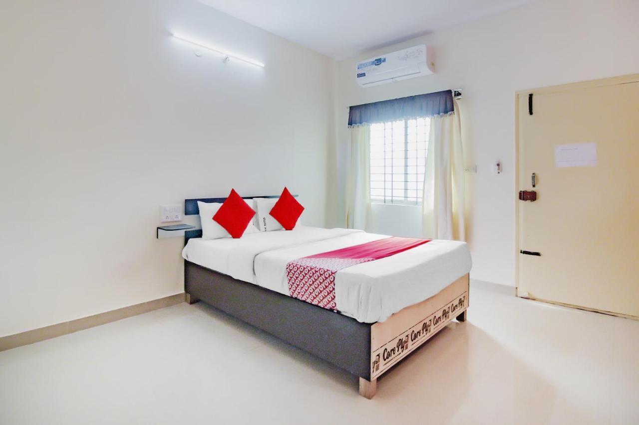Hotel O P N K Suites Jālahalli Kültér fotó