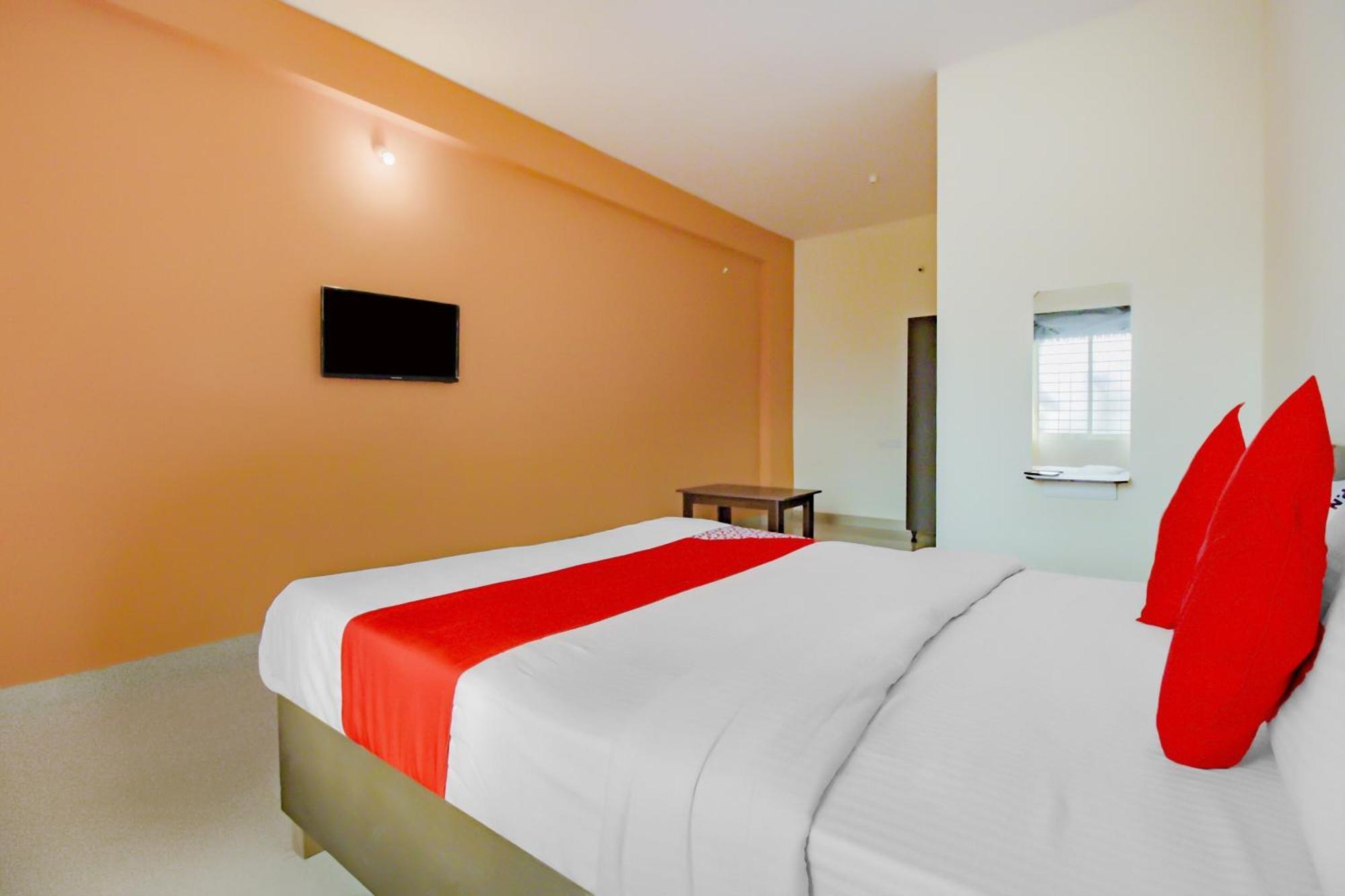 Hotel O P N K Suites Jālahalli Kültér fotó